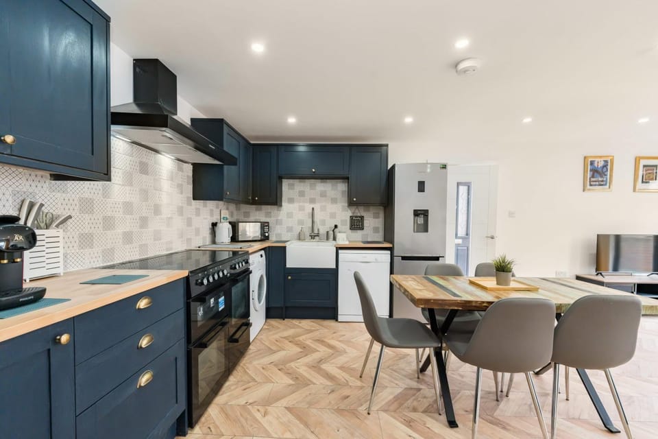 Jersey King, Stylish house with WIFI House in Bristol
