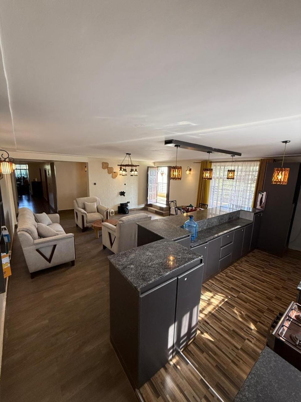 Living room, Seating area