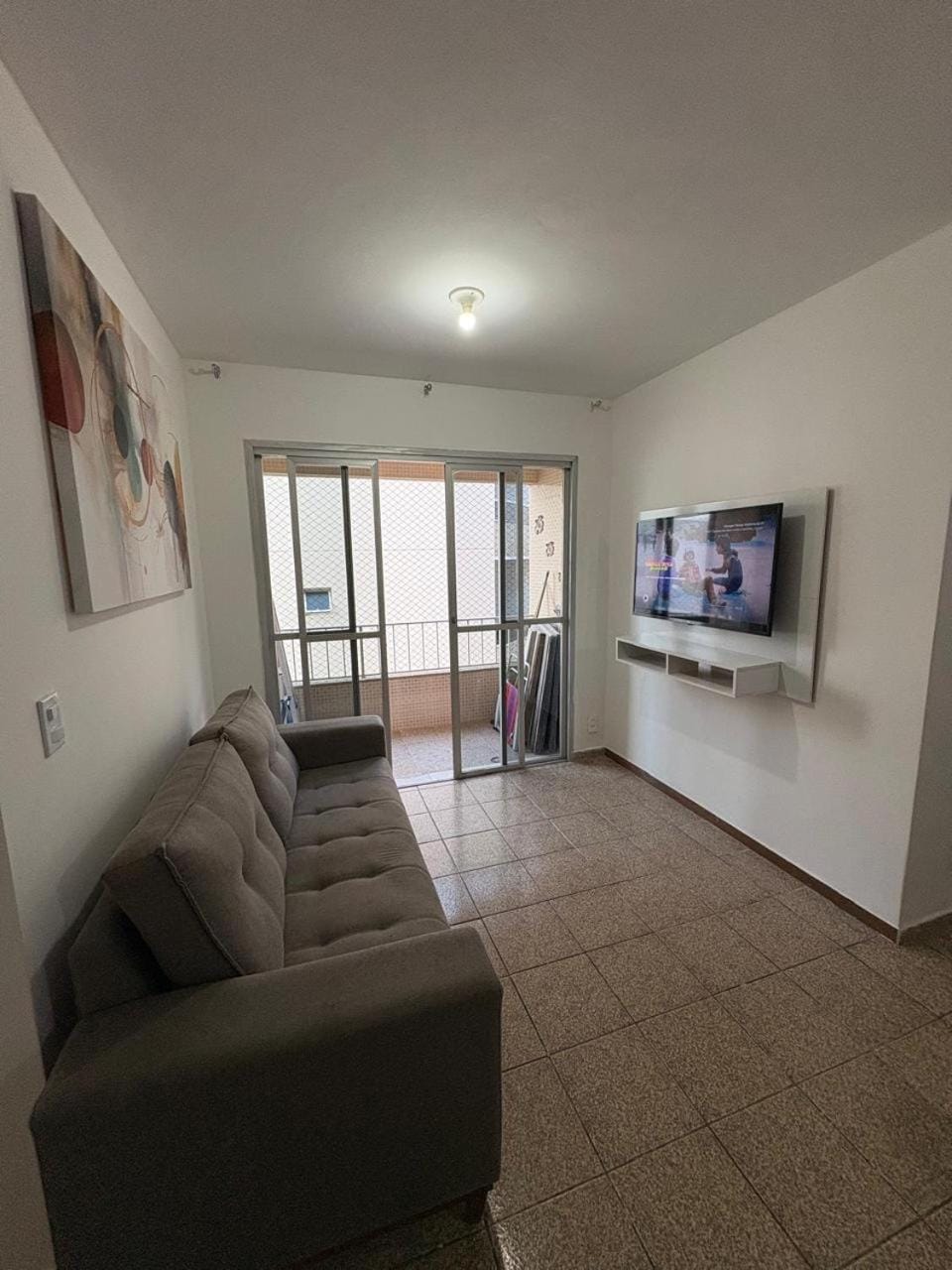Excelente Apto com elevador, suíte, na quadra do mar na Praia do Morro, Bem ventilado e Equipado com utensílios para sua comodidade Apartment in Guarapari