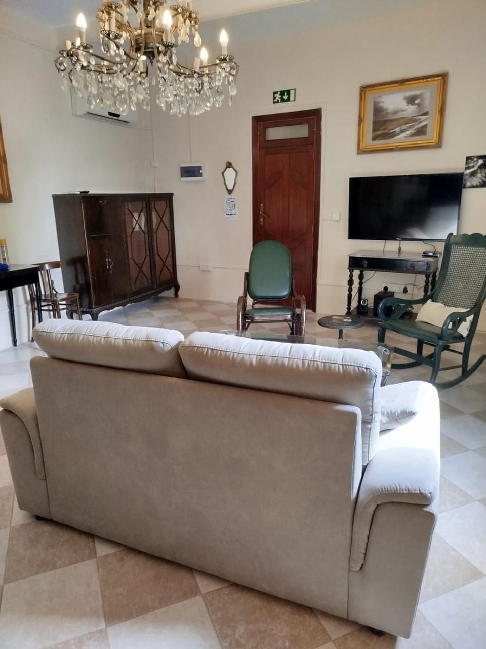 Seating area