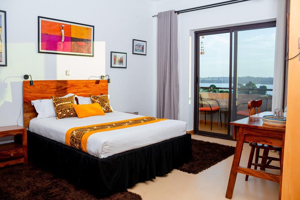Bed, Photo of the whole room, Seating area, Bedroom, Sea view