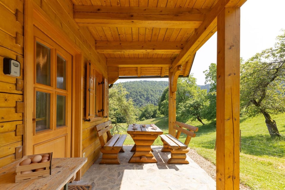 Patio, Day, Natural landscape, Garden, View (from property/room), Balcony/Terrace, Dining area, Garden view