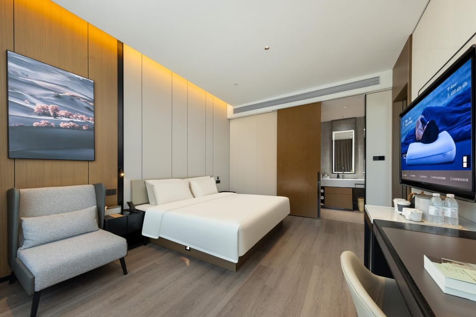 Atour Hotel Haikou International Duty Free City Hotel in Hainan