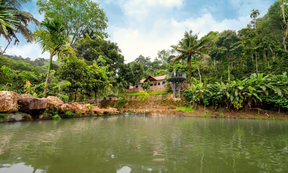 Urava Farmstay- Private waterfall, near Vagamon, Thekaddy, Munnar House in Kerala