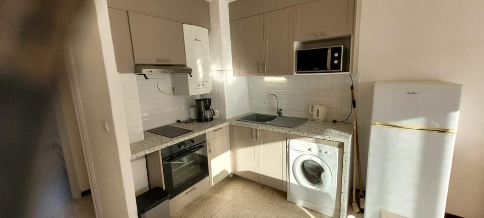 T3 with balcony near the beach Apartment in Port-la-Nouvelle