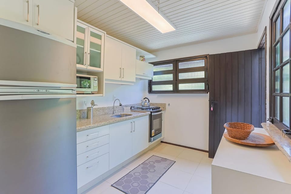 Casa na Lagoinha com estilo açoriano MP7117 Villa in Florianopolis