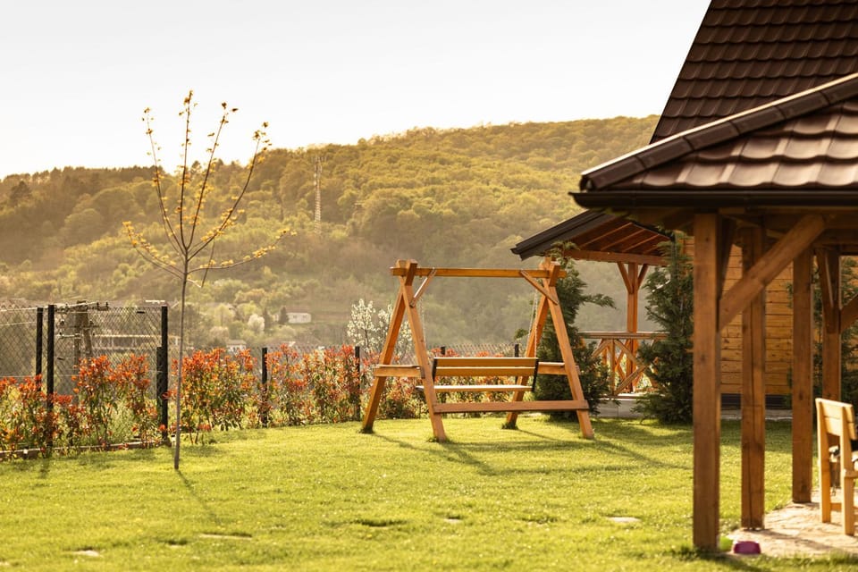 Brvnare Bor i Jela Chalet in Vojvodina