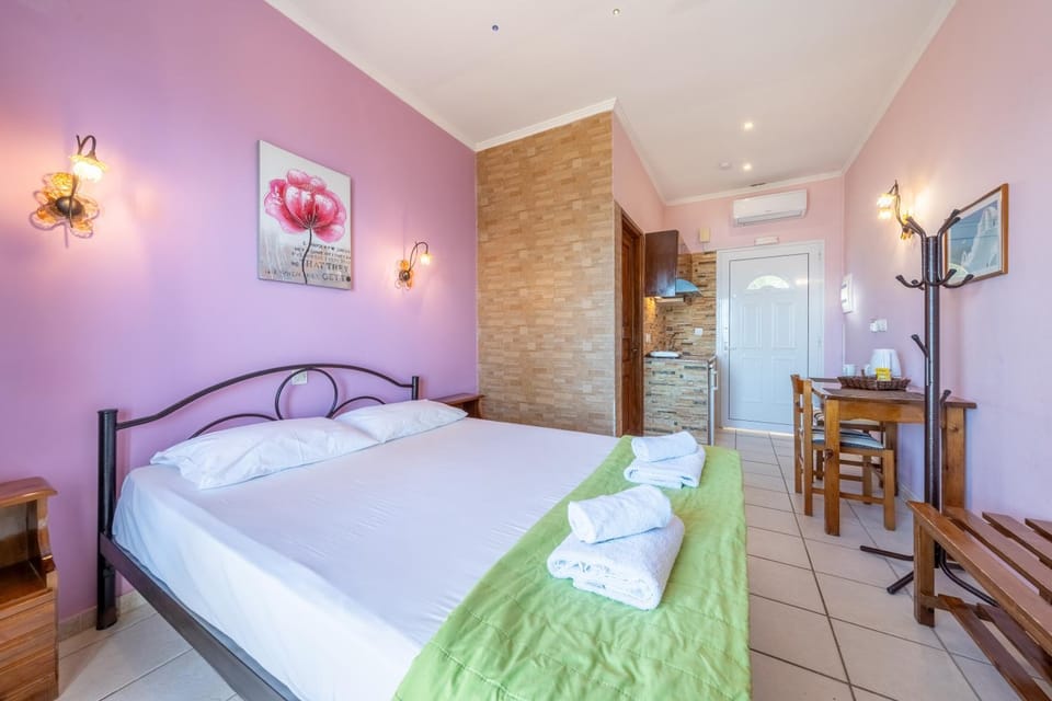 Property building, Living room, Bedroom
