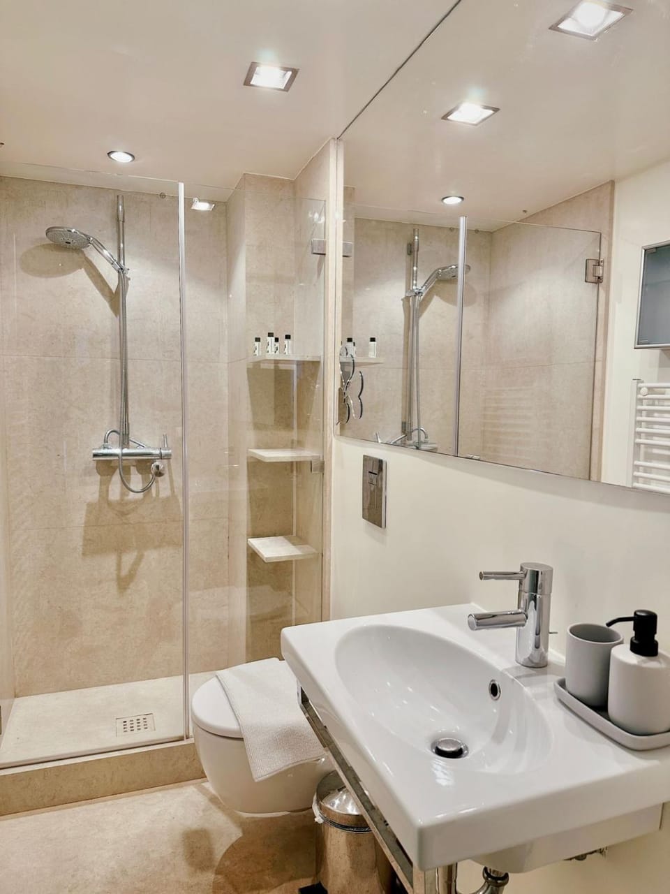 Shower, Bathroom