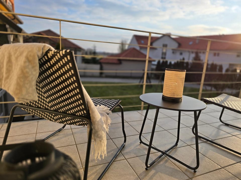 Property building, View (from property/room), Balcony/Terrace, Seating area