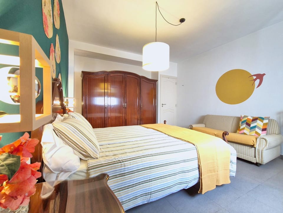 Bed, Bedroom, wardrobe
