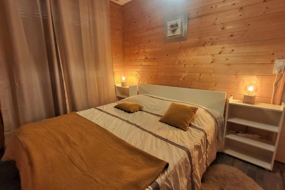 6-bed apartment at the foot of the slopes Apartment in Briançon
