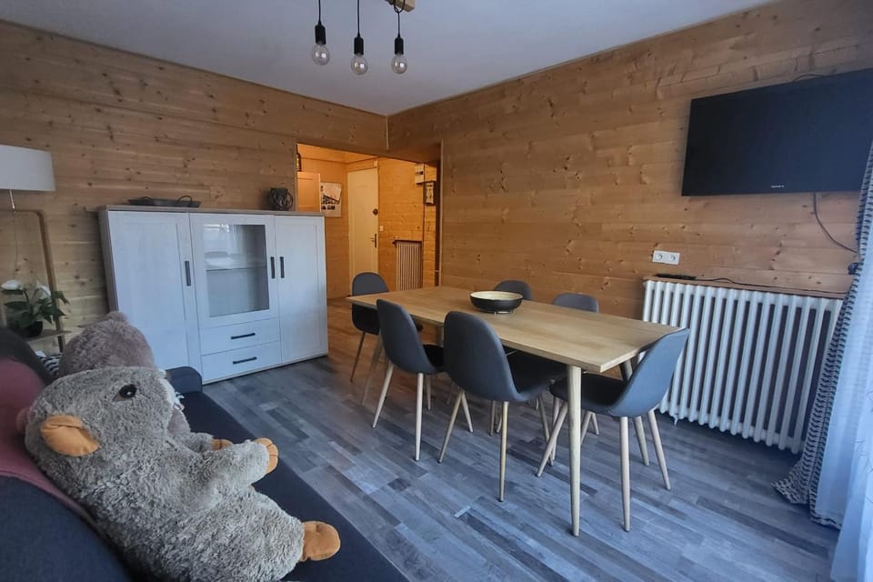 6-bed apartment at the foot of the slopes Apartment in Briançon
