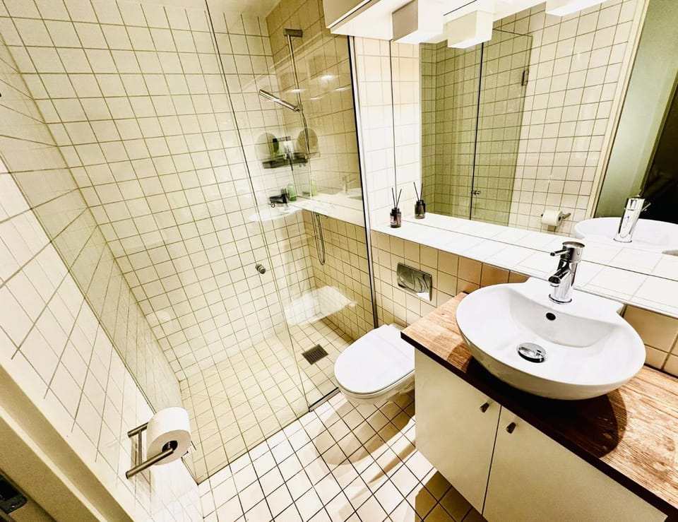 Shower, Toilet, Bathroom