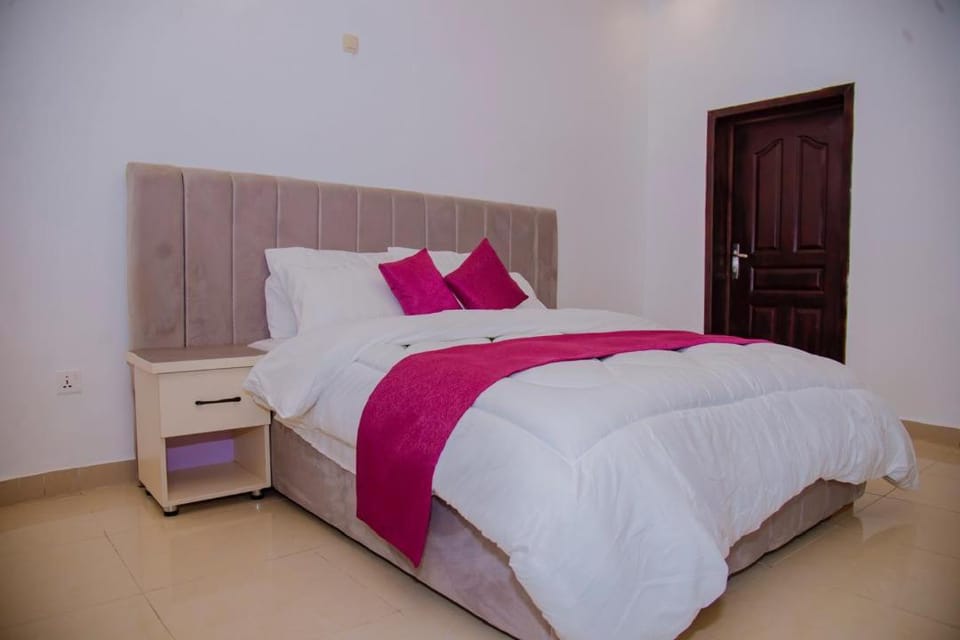 Novela Residences & Cuisine Apartment in Africa