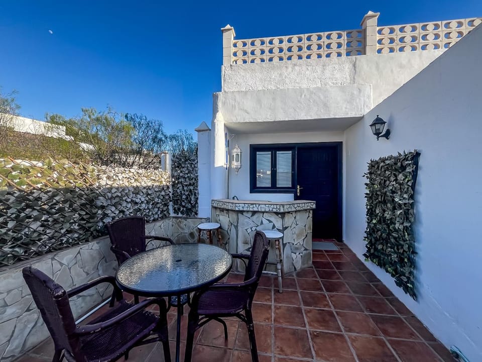 Patio, Balcony/Terrace, Dining area