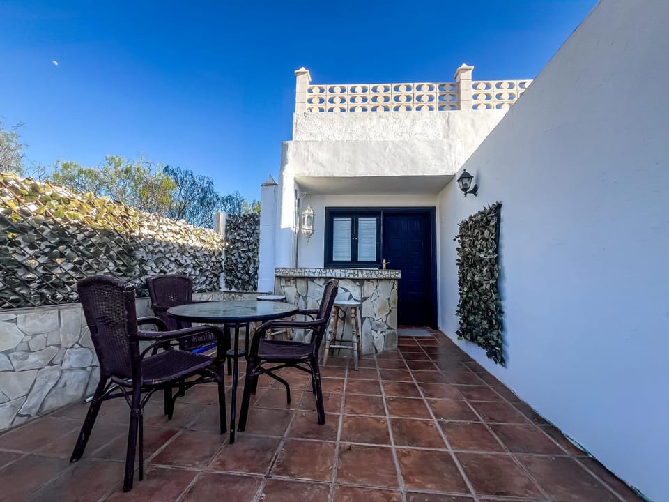 Patio, Balcony/Terrace