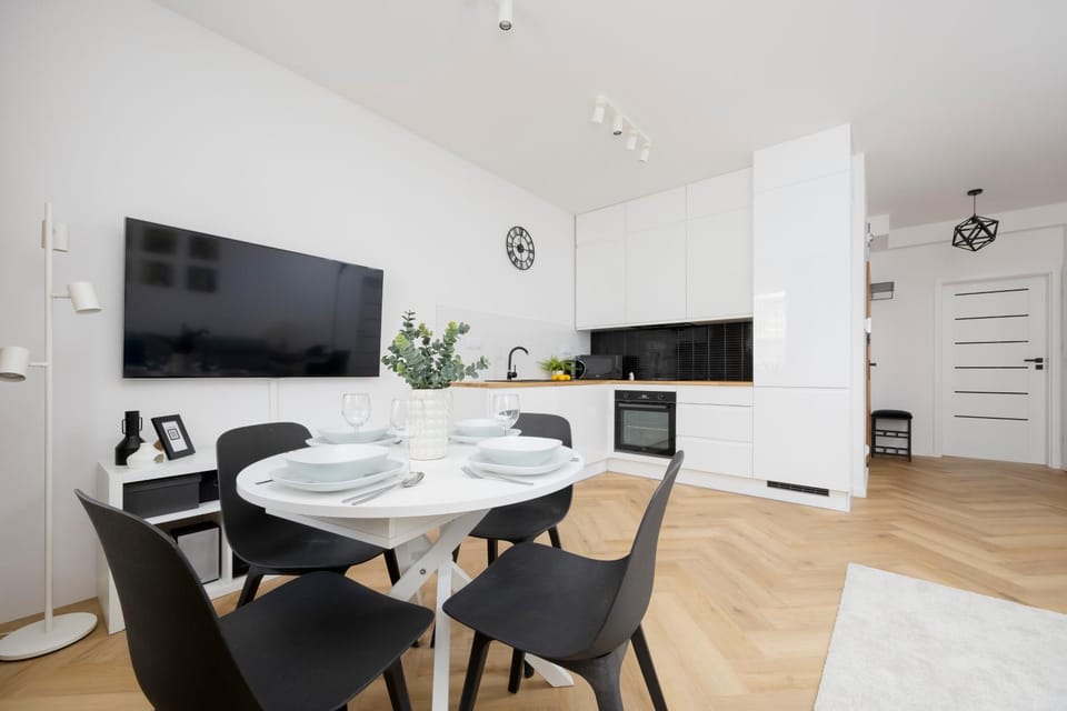 TV and multimedia, Kitchen or kitchenette, Living room