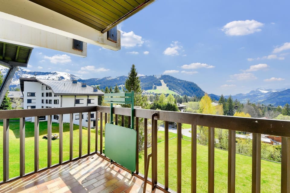 Appartement Mont d Arbois Megeve sur les pistes de ski Apartment in Megève