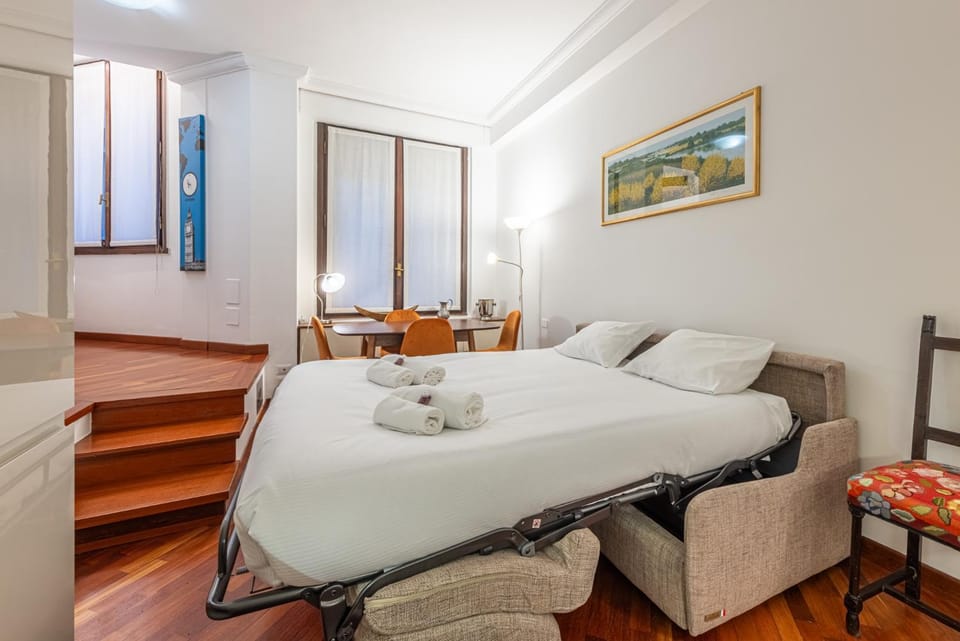Living room, Seating area, towels