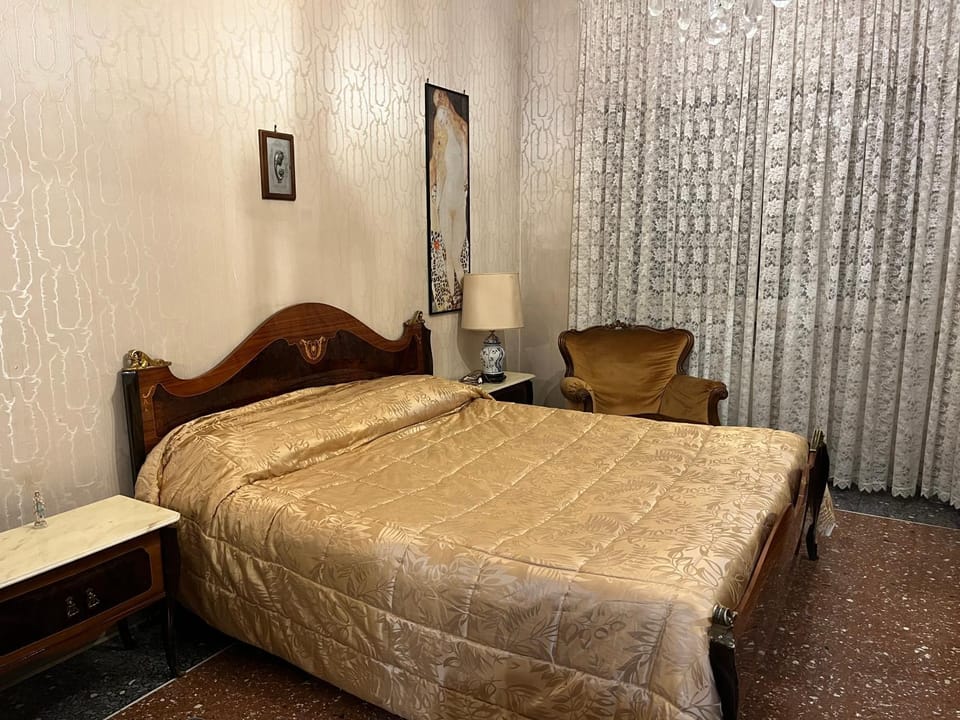 Domus Amra Apartment in Rome