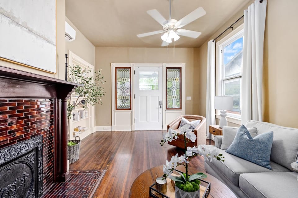 Living room, fireplace