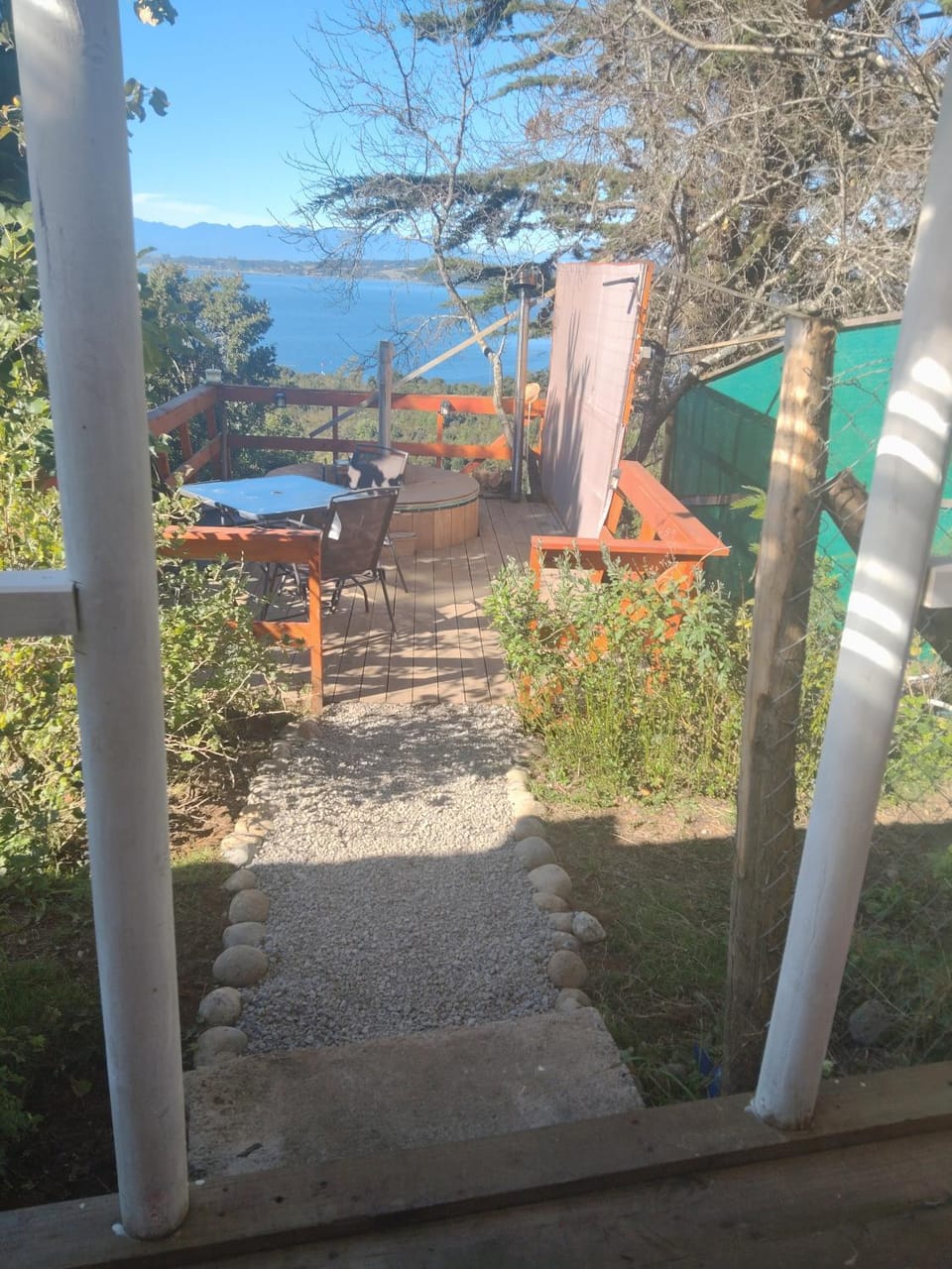 Cabaña entre mares Huelmo House in Los Lagos, Chile