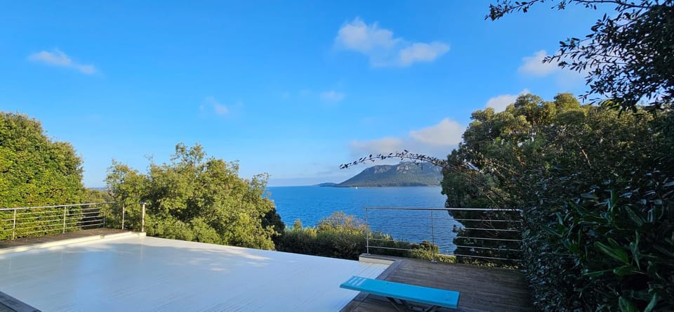 Day, Natural landscape, Sea view, Swimming pool