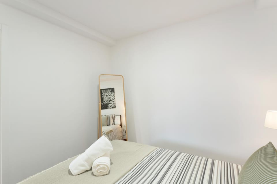 Living room, Bedroom