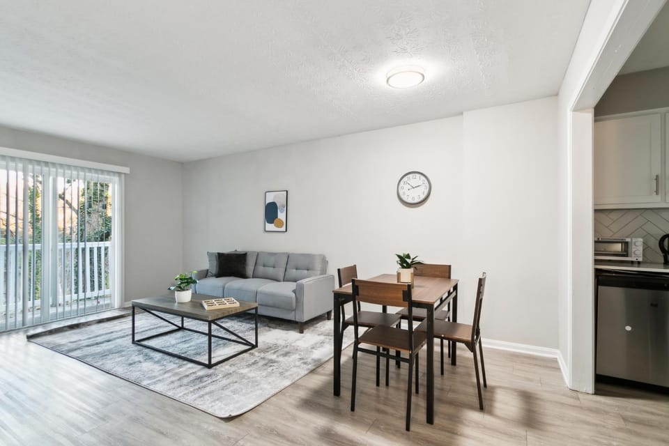Halsten at Vinings 3406 Spacious 1 Bed 1 Bath Apartment in Vinings