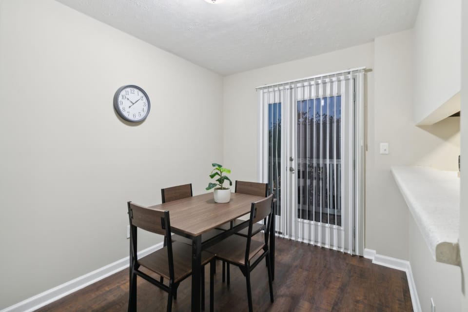 Halsten at Vinings 1505 l 2 bed 15 Bath Apartment in Vinings