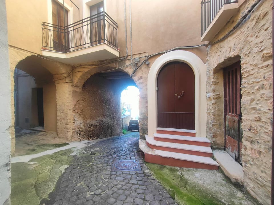 Property building, Neighbourhood, Street view
