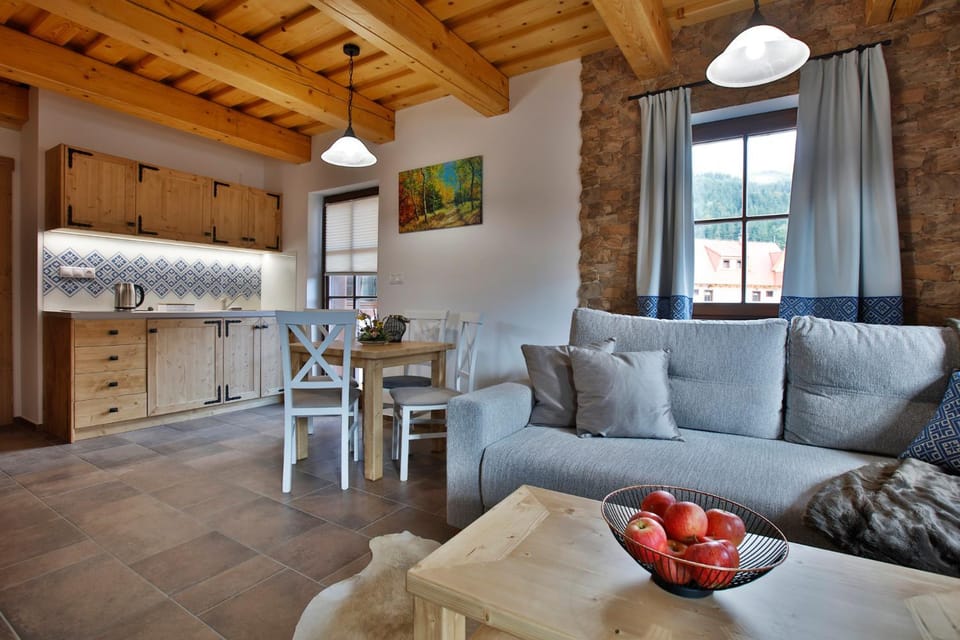 Living room, Dining area