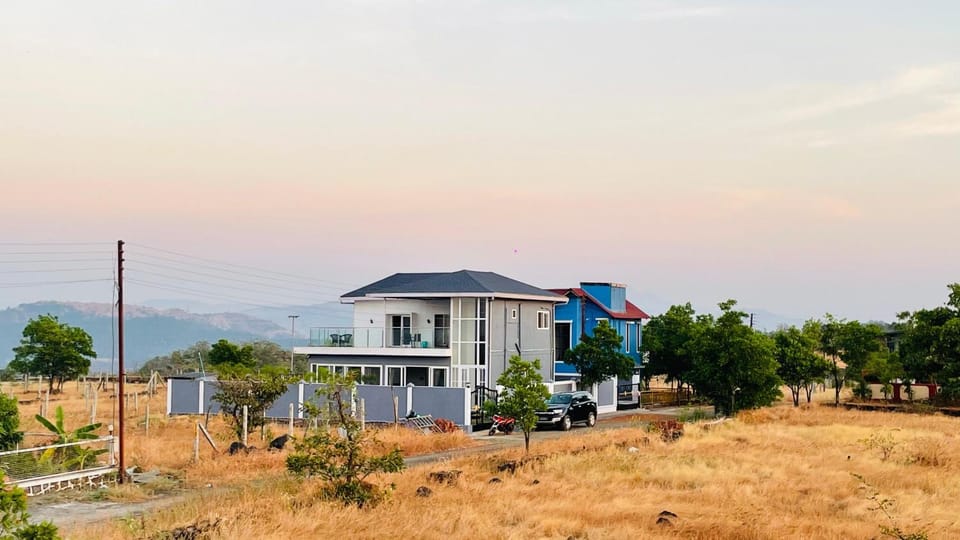 Prakriti Villa - HillTop home in a nature Villa in Maharashtra