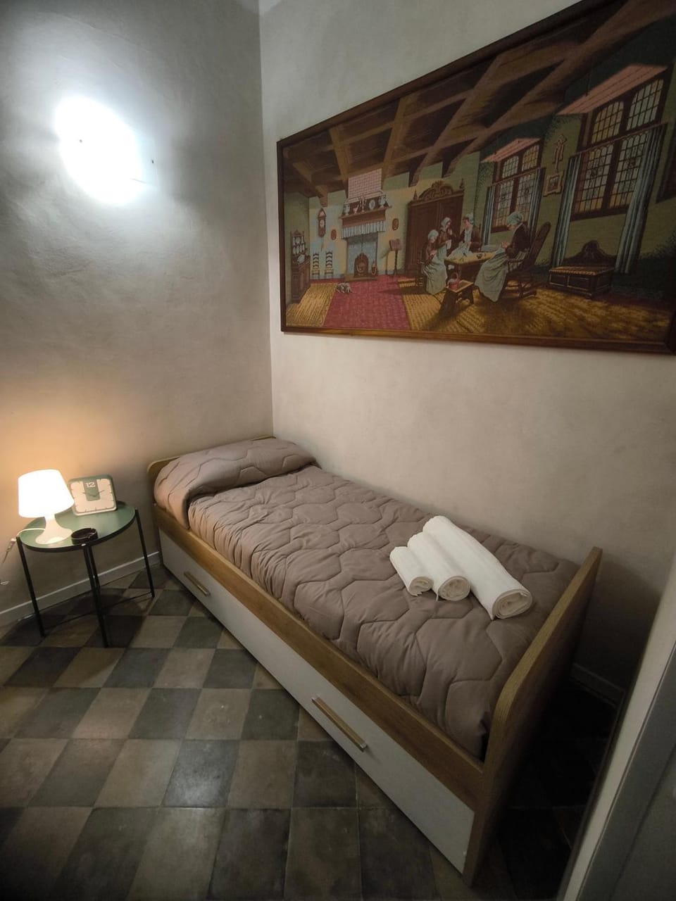 Bed, kitchen
