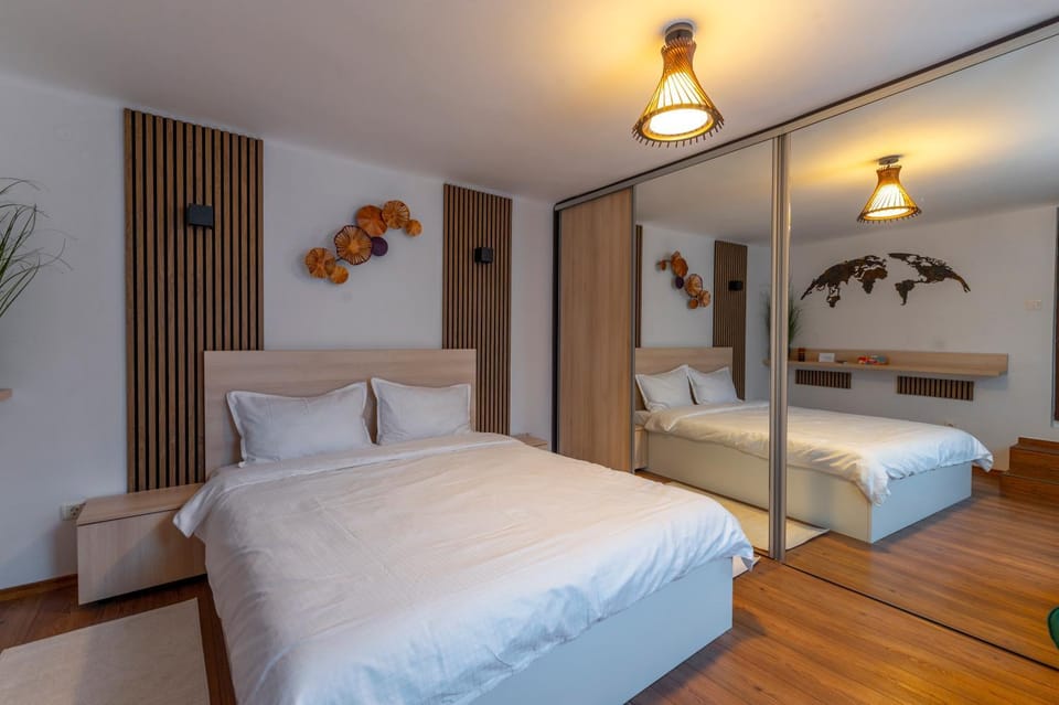 Bed, Bedroom, wardrobe