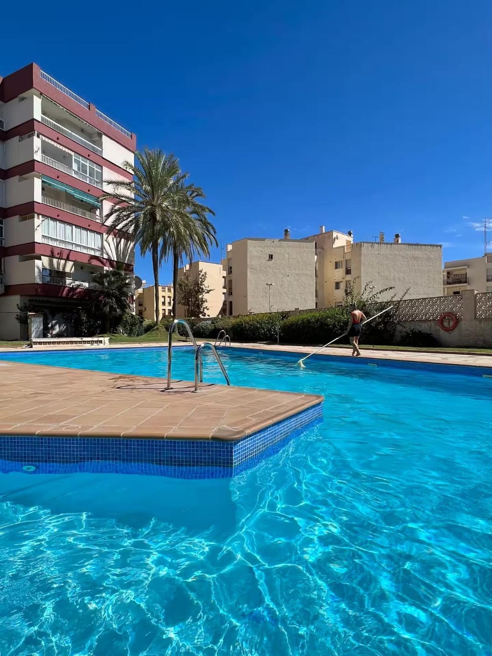 Property building, Day, Pool view, Swimming pool