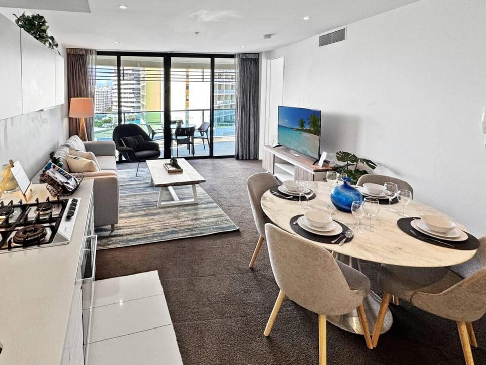 Unit 20803 Oracle Tower 2 Level 8 Apartment in Gold Coast