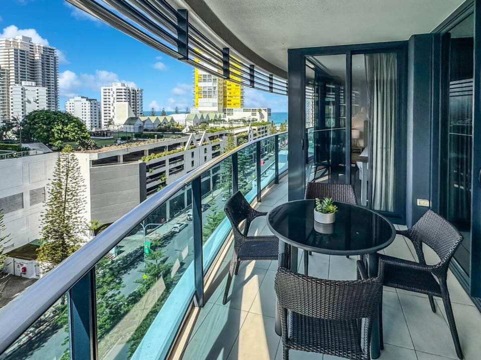 Unit 20803 Oracle Tower 2 Level 8 Apartment in Gold Coast