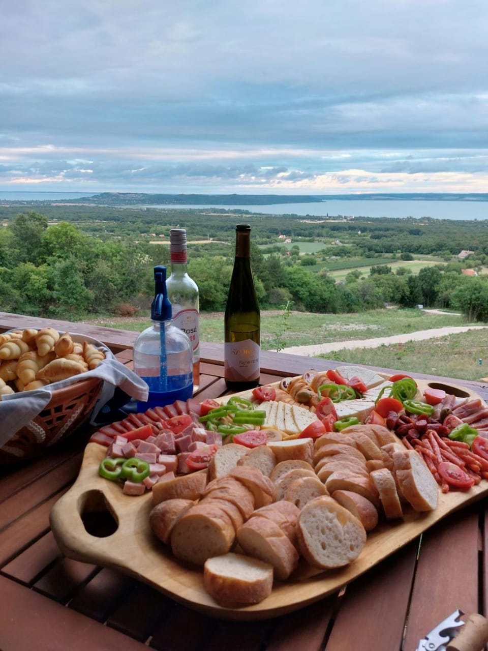 Food and drinks