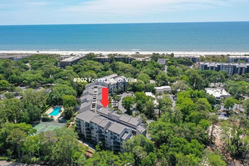 Heart of Coligny - Walk to the Park Shops Beach Villa in South Forest Beach