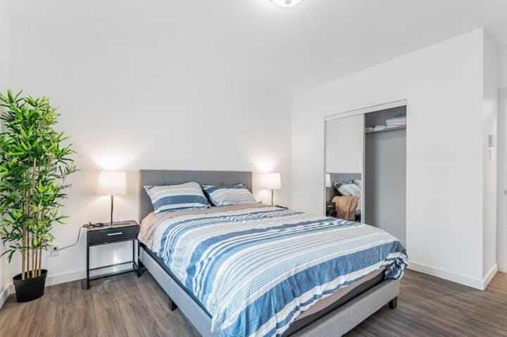 Huge 3 Bedroom Condo with a Large Patio Apartment in Laval