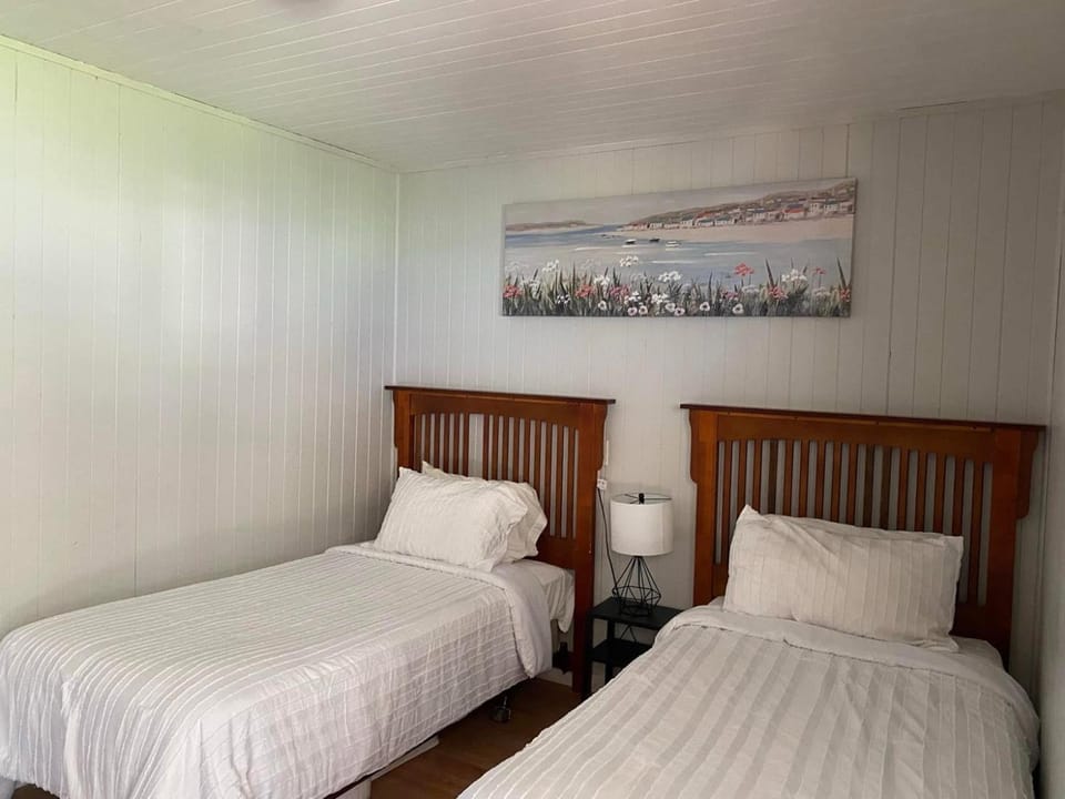Merland Park Minnow Motel Hotel in New York