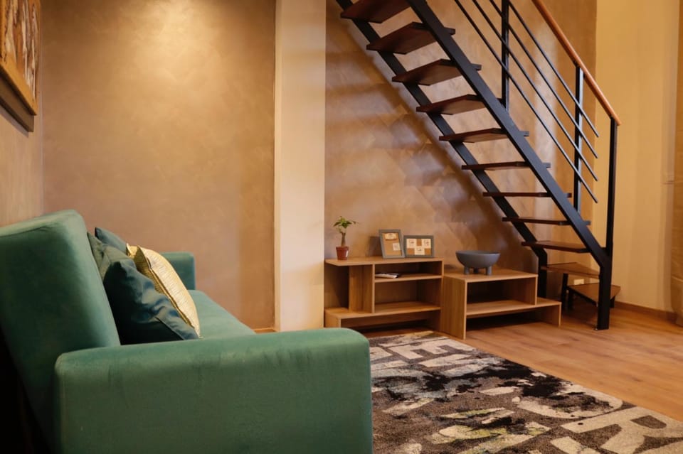 Domus Tepula II Apartment in Rome