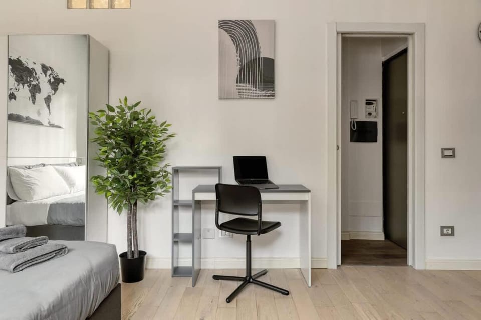 San Siro Suite - Close to the Stadium and Fiera Apartment in Milan
