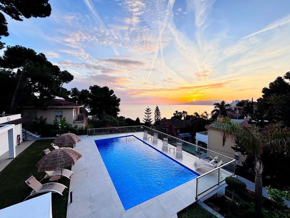 Garden view, Swimming pool