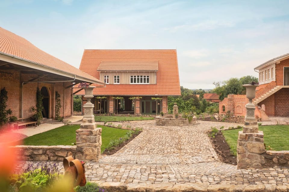 Property building, Garden, Garden view