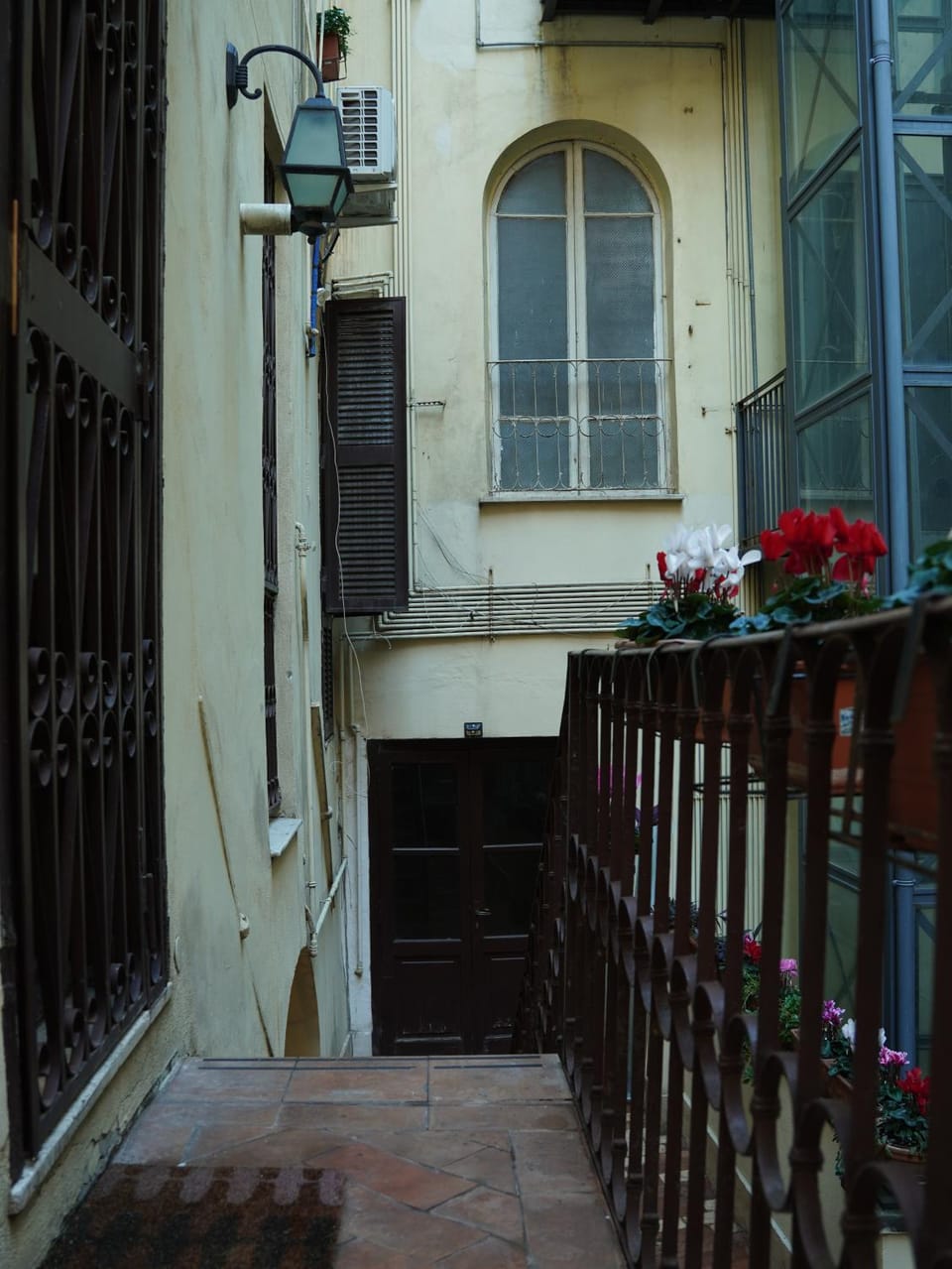 Property building, Facade/entrance, Day, View (from property/room), Balcony/Terrace
