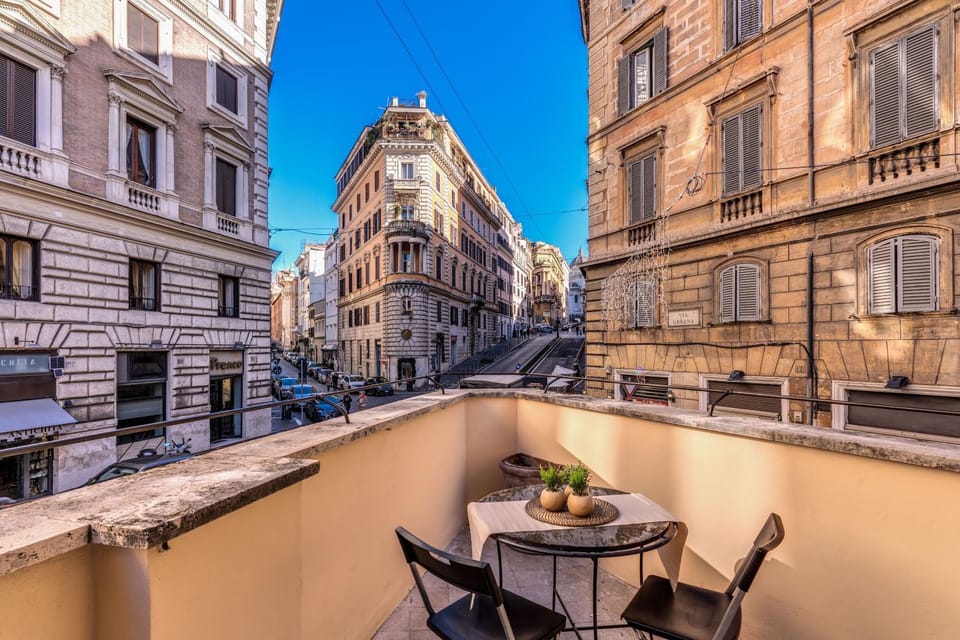 Property building, Day, Neighbourhood, View (from property/room), Dining area, City view, Street view, Location
