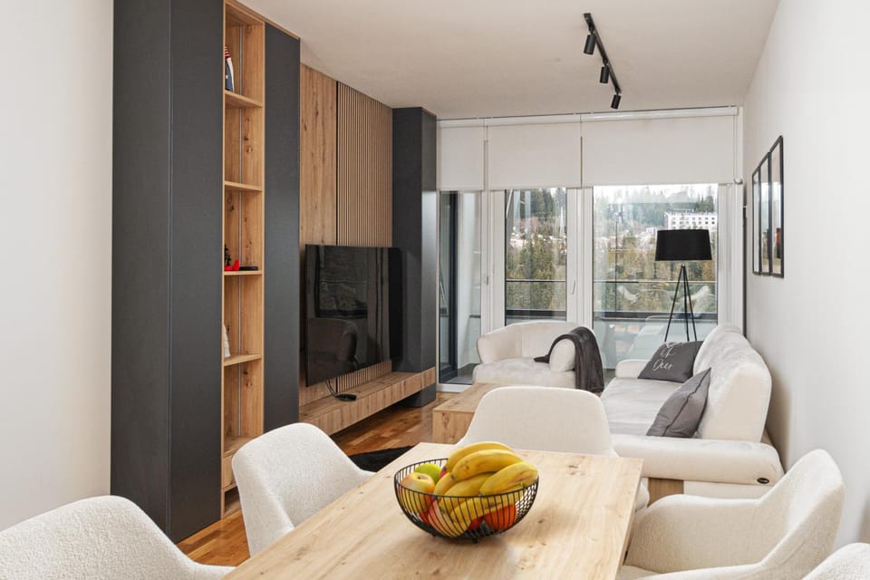 Living room, kitchen